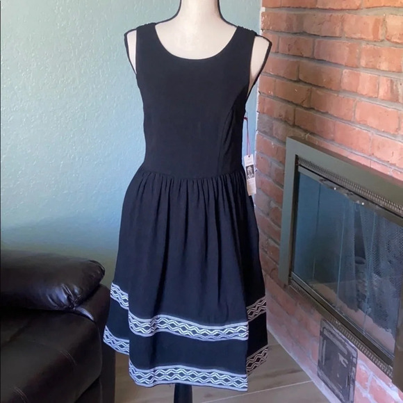 👗Gibson dress 👗 - Picture 2 of 7